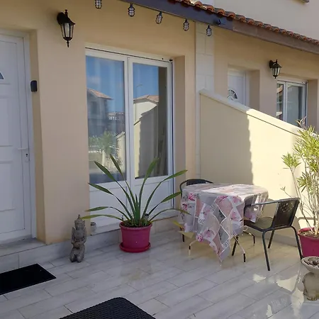 Maison Entiere De 62 M2 Pour 2 Personnes - 1 * Mios