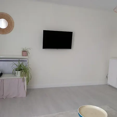 Maison Entiere De 62 M2 Pour 2 Personnes - 1 * Mios